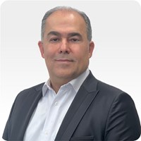 آقای سیروس ابن رسول صنعتی